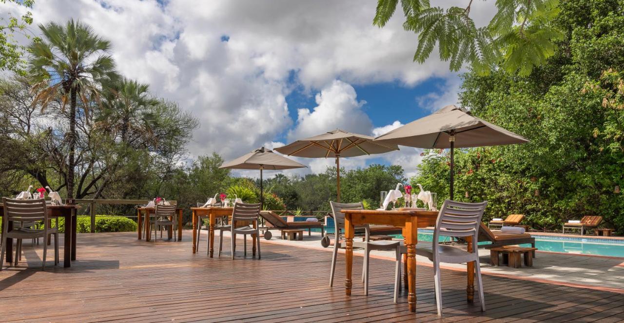 Sedia Hotel Maun Buitenkant foto